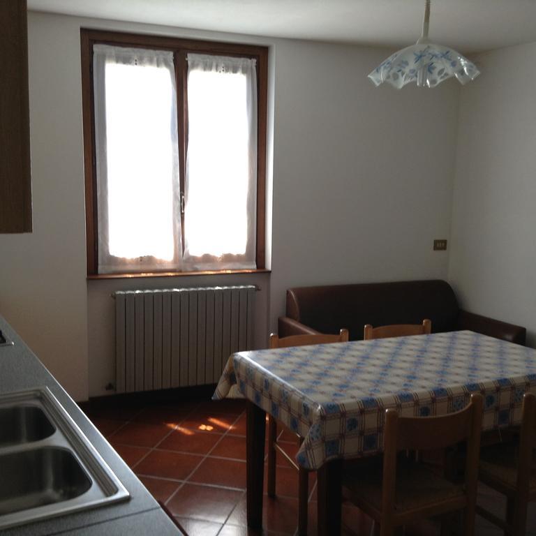 Agriturismo Runchee Vercana Oda fotoğraf