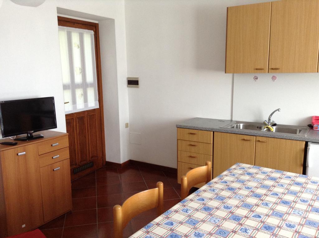Agriturismo Runchee Vercana Oda fotoğraf
